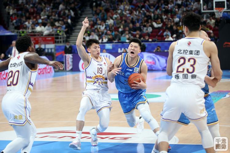 2023-2024赛季中国男子篮球职业联赛常规赛广东大胜北京的相关图片